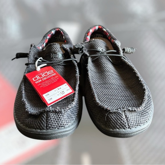 Hey Dude Wally Sox Jet Black Black Loafers Slip-Ons Casual Comfort NWT - Picture 7 of 16